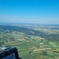 Flugwegposition um 16:44:22: Aufgenommen in der Nähe von Gemeinde Hohe Wand, Österreich in 1156 Meter